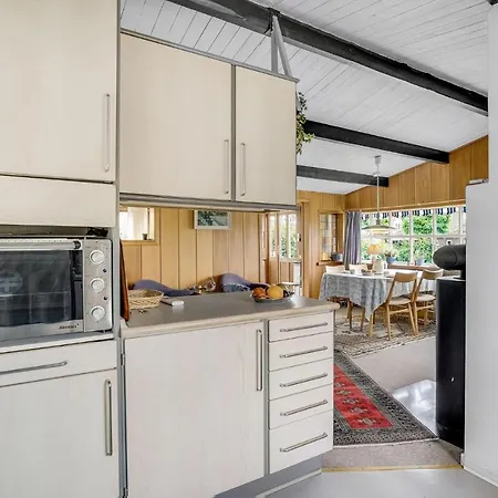 Gorgeous In With Wifi Holiday home