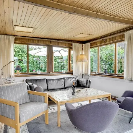 Gorgeous In With Wifi *